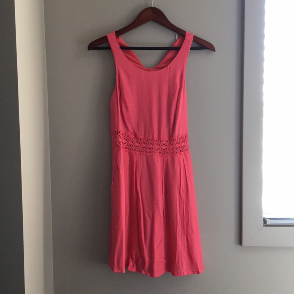 Coral sundress ☀️